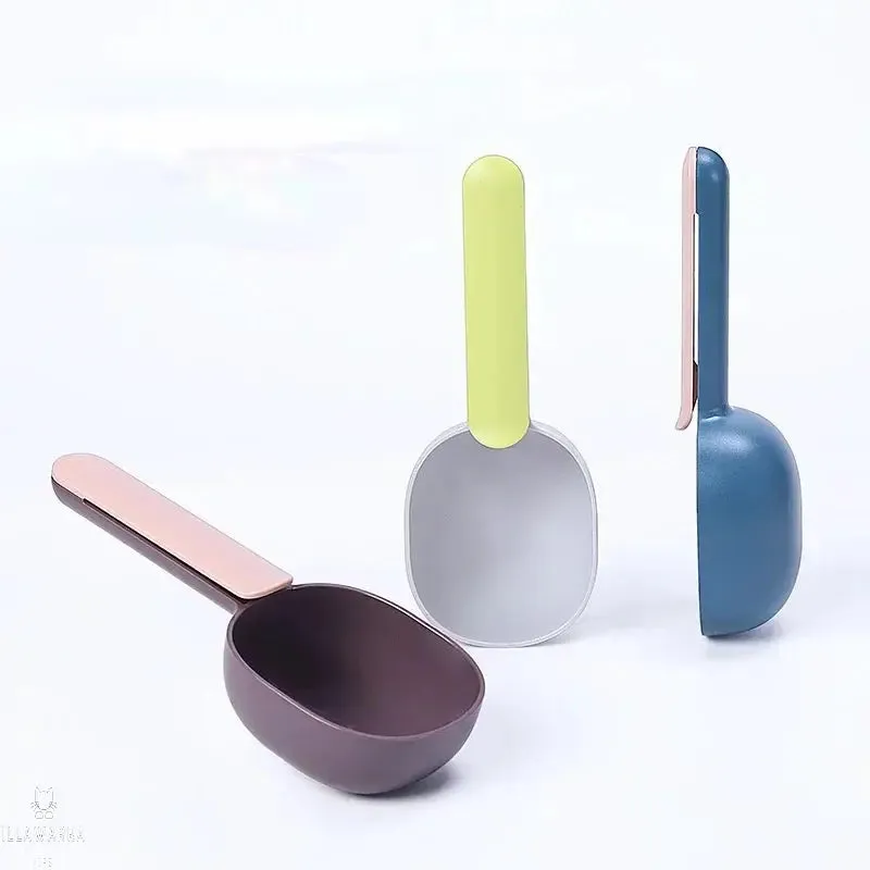 Pet Food Scoop With Clip Handle