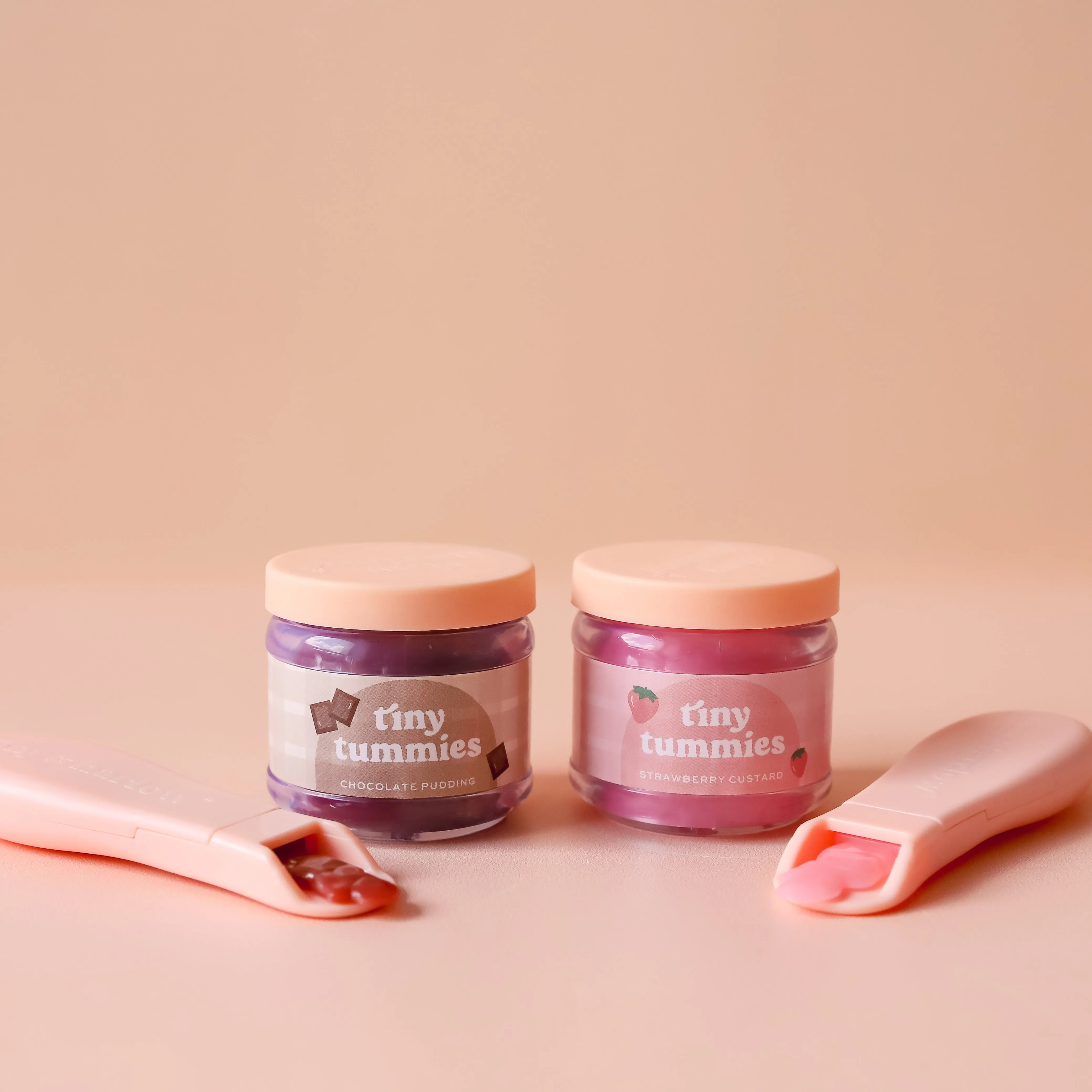 Tiny Harlow | Doll Food Jar and Spoon Set - Strawberry Custard